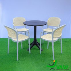 Bộ bàn ghế nhựa đúc giả mây có tay viền ghi nhạt